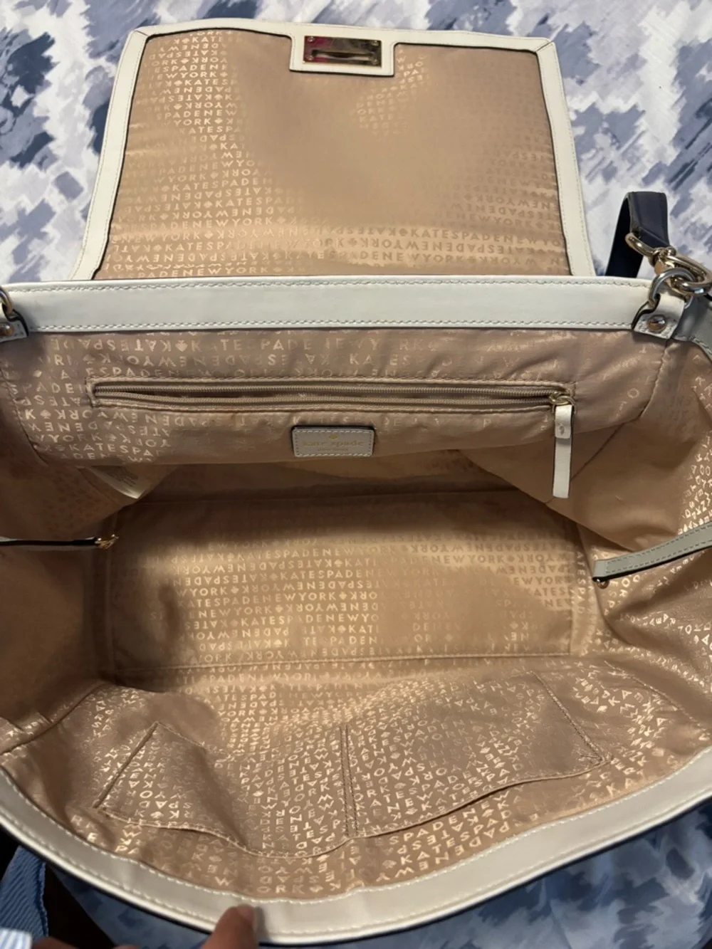 Kate Spade Large Laurel Magnolia Trapeze Satchel - Picture 5 of 16